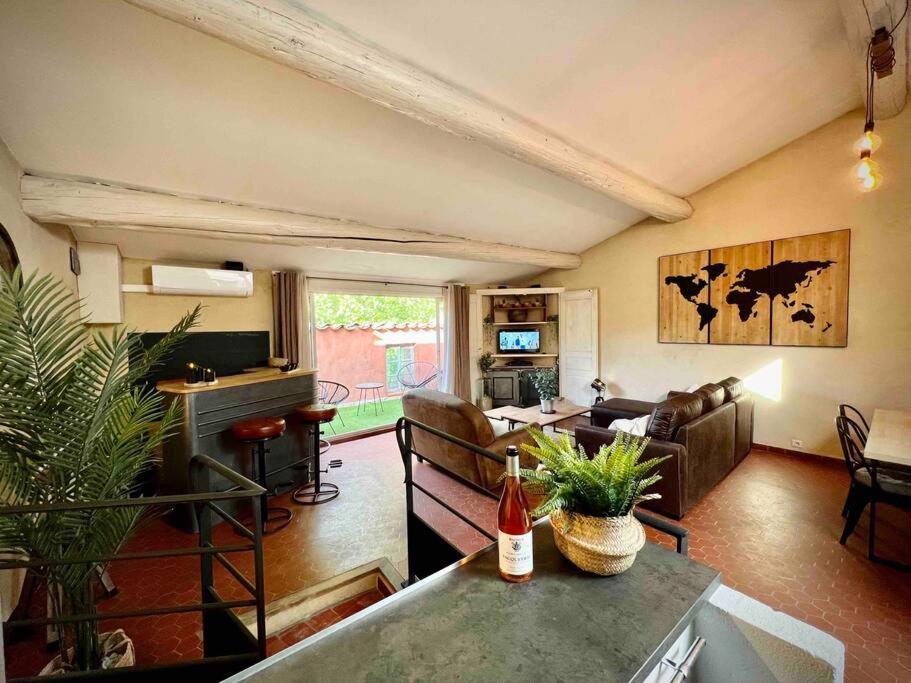 Charmant Appartement Bedoin Luaran gambar