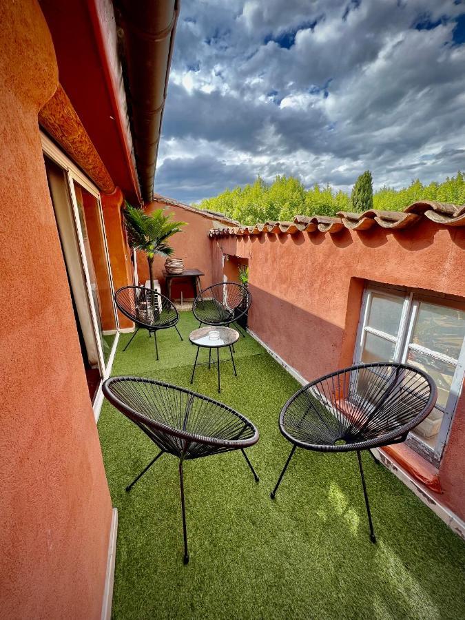Charmant Appartement Bedoin Luaran gambar